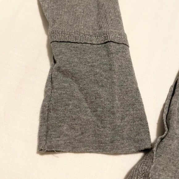 Guess Grey Long Sleeve Top Womens Size Medium Shirt - Picture 5 of 16